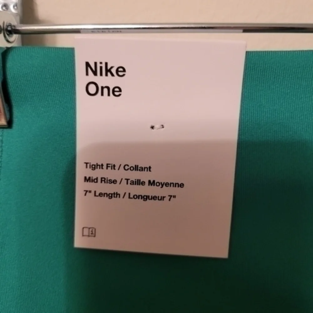 Nike One Biker Shorts‎ - Picture 4 of 4